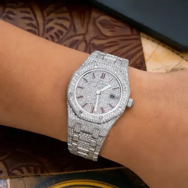 41MM DIAMOND DIAL Studded Diamond Watch - Image 3