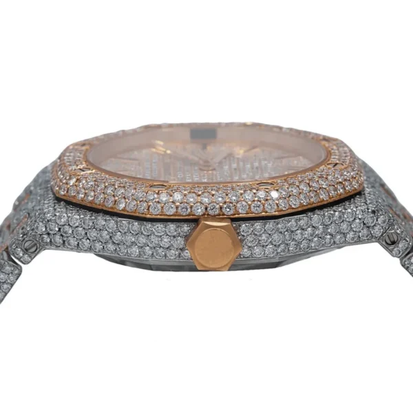 DAZZLING 41MM ROSE TONE DIAL DIAMOND WATCH - Image 4