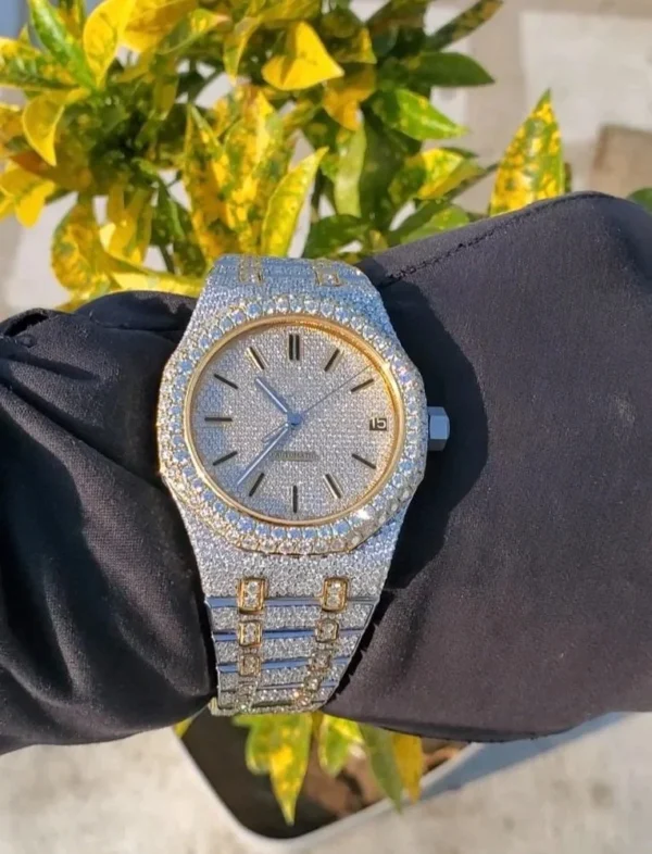 Dazzling 41MM Yellow Dial Iced Out Diamond Watch - Image 2