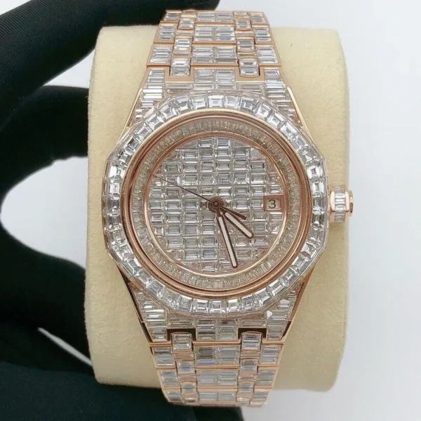 Sparkling 41MM Royal Oak Diamond Watch - Image 3